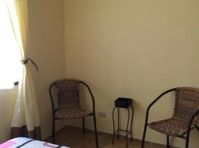 Enjoy Your In A “pura Vida” Way At Nuevo Arenal. Guest house Nuevo Arenal
